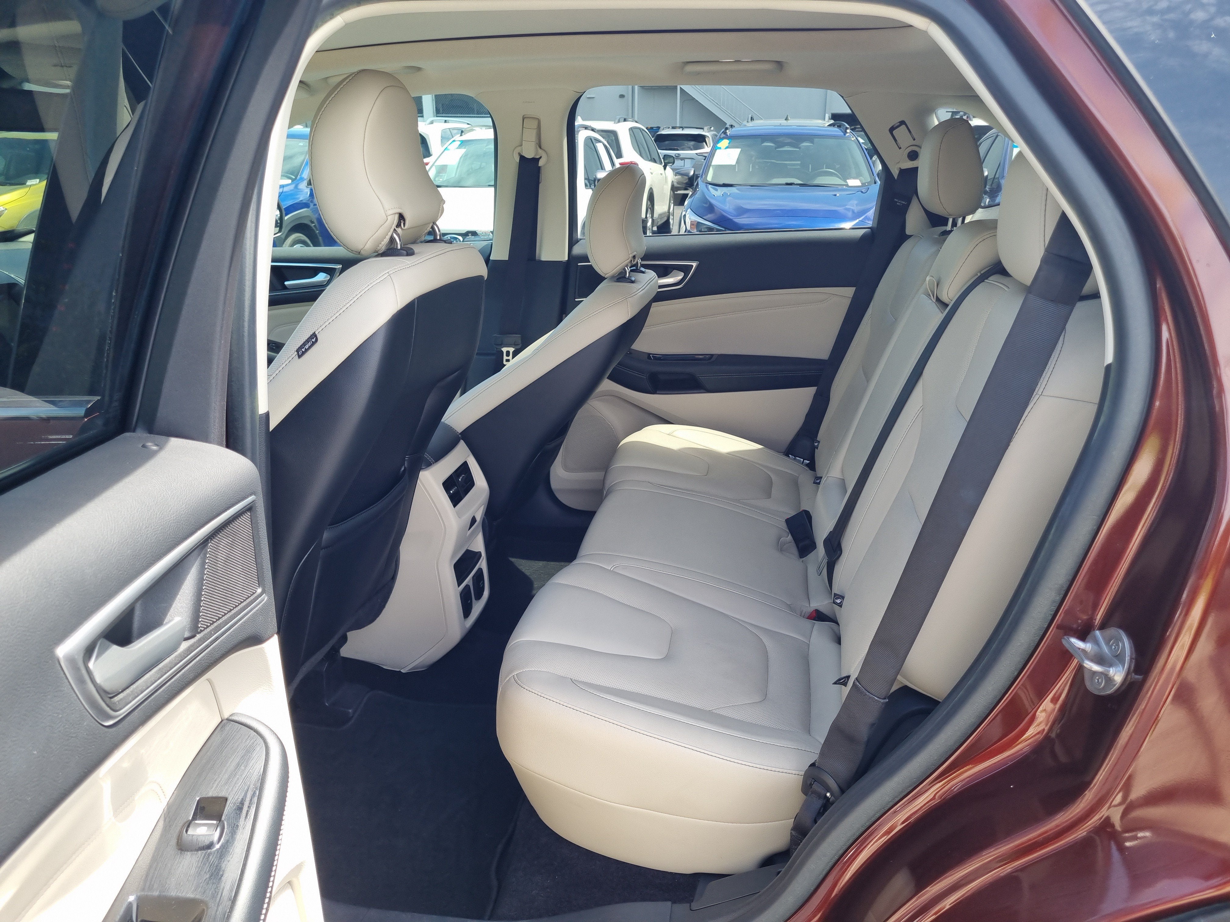 2016 Ford Edge Titanium