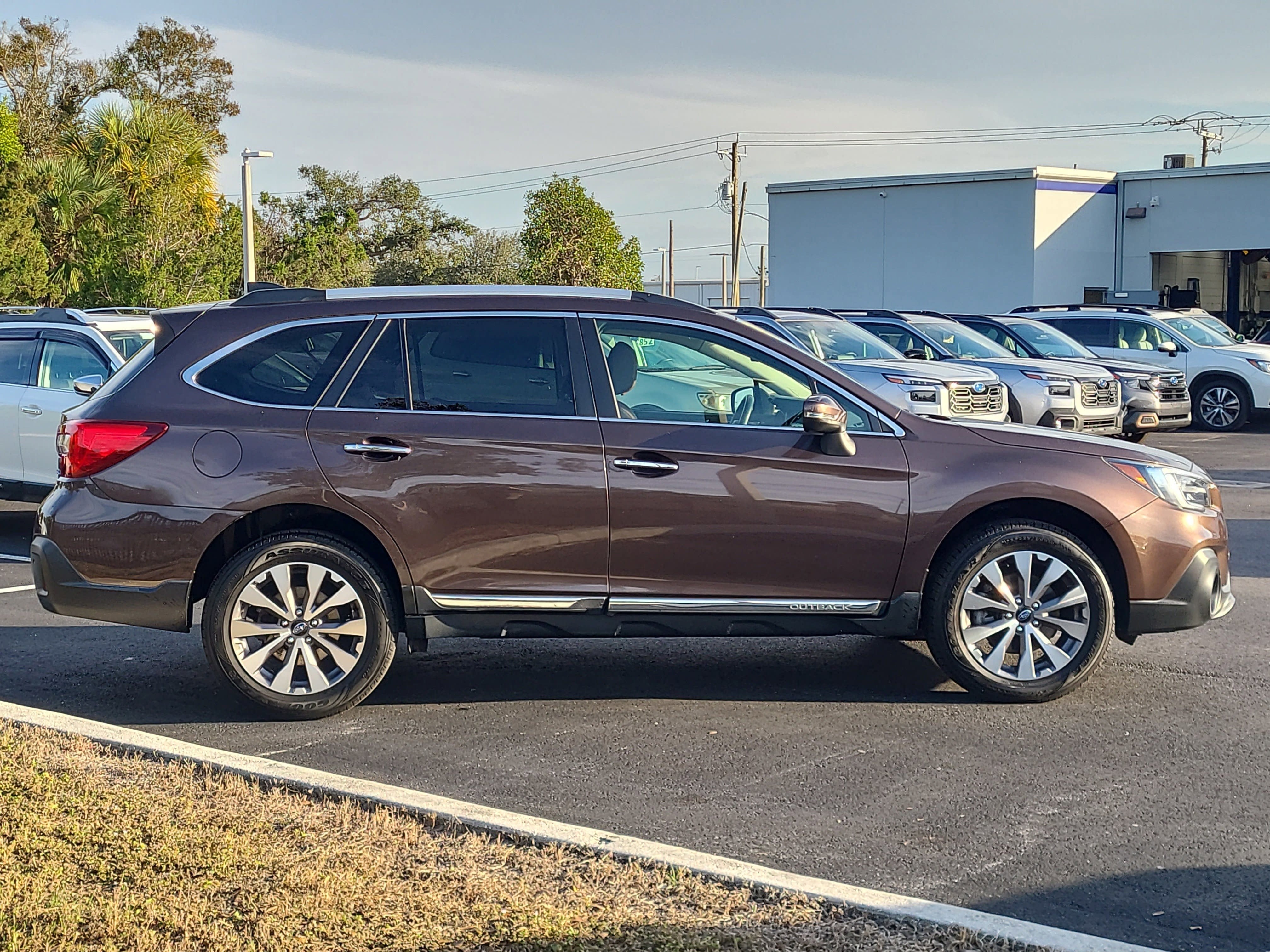 2019 Subaru Outback Touring