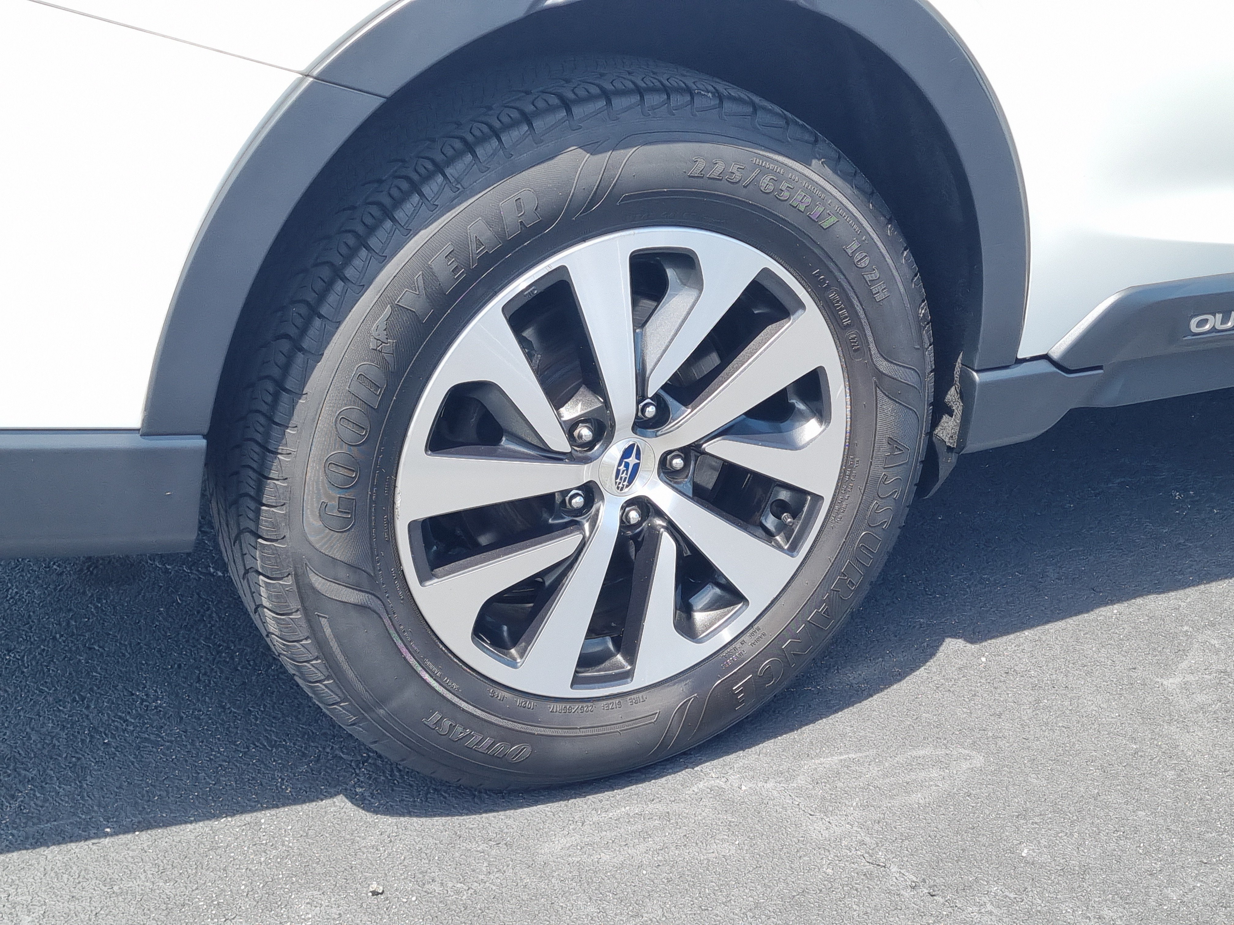 2021 Subaru Outback Premium