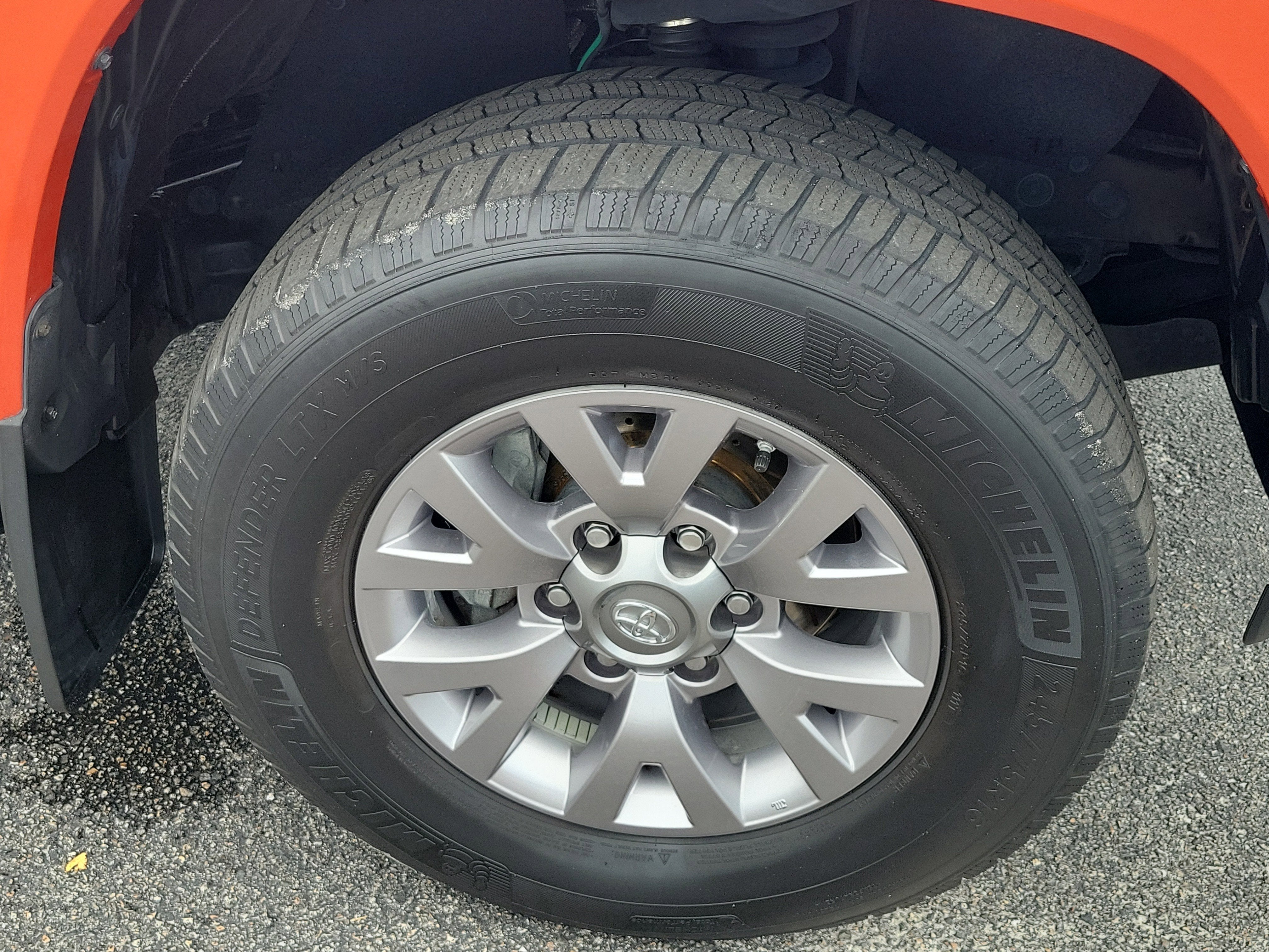 2017 Toyota Tacoma SR5