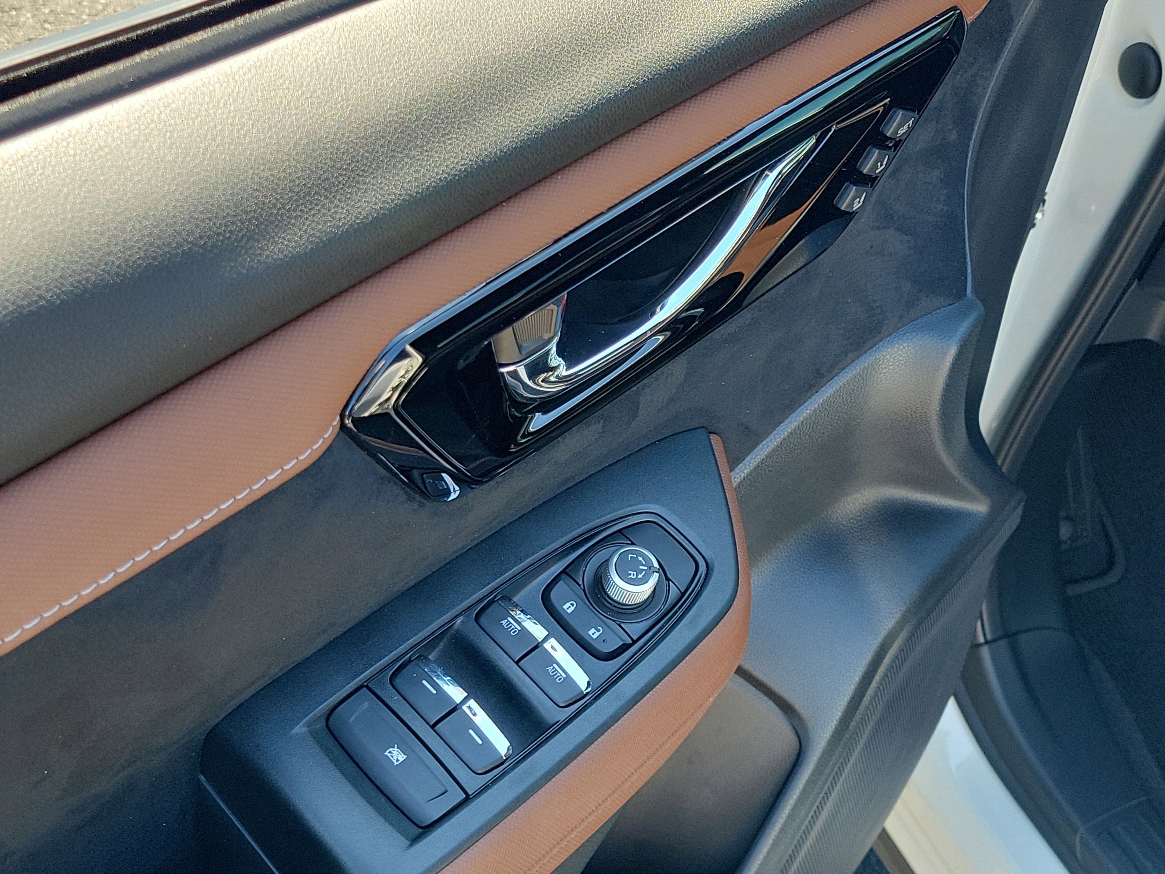 2025 Subaru Forester Touring Hybrid