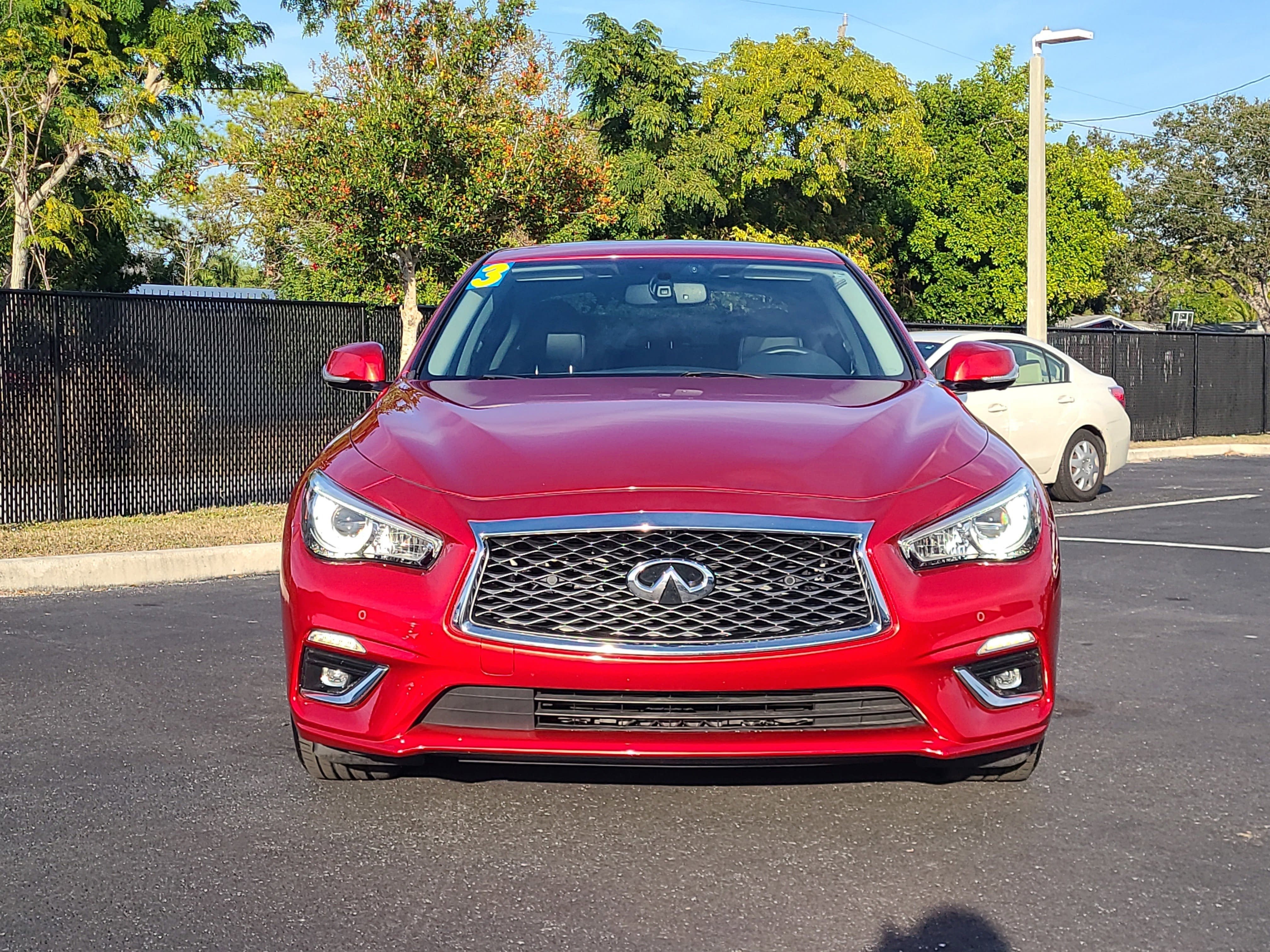 2023 INFINITI Q50 LUXE