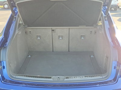 2025 Porsche Macan T