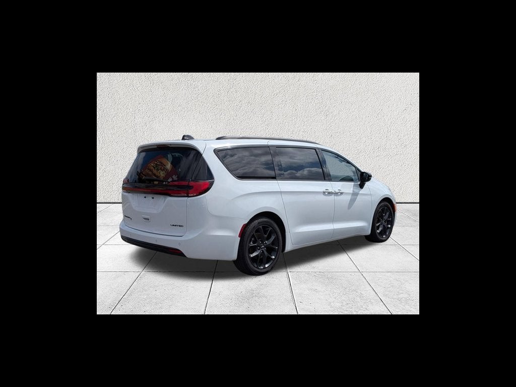 2025 Chrysler Pacifica Limited