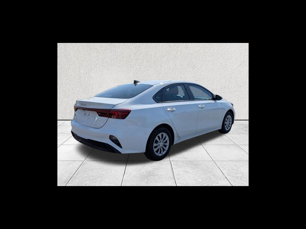 2023 Kia Forte LX