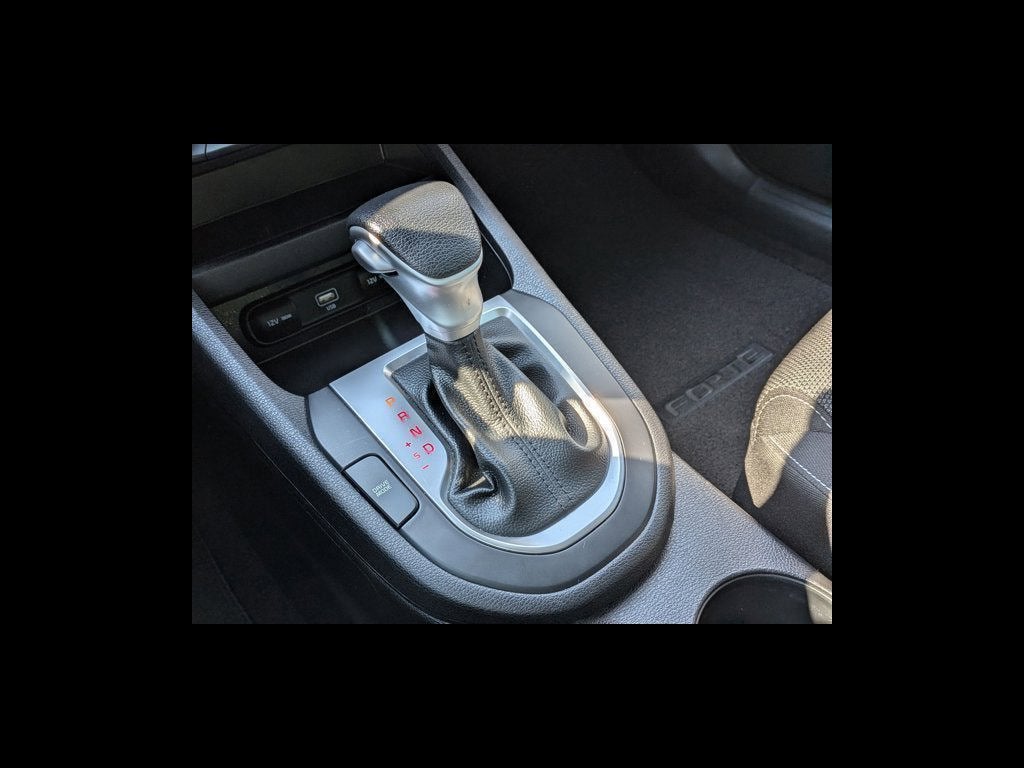 2023 Kia Forte LX