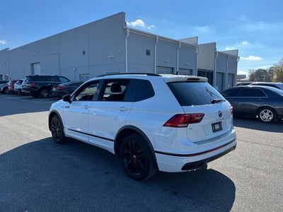 2022 Volkswagen Tiguan SE R-Line Black