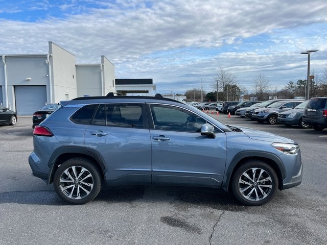 2022 Toyota Corolla Cross XLE