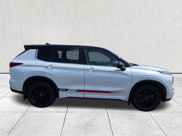 2024 Mitsubishi Outlander SE Black Edition