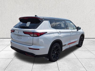 2024 Mitsubishi Outlander SE Black Edition
