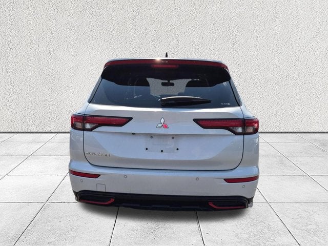 2024 Mitsubishi Outlander SE Black Edition