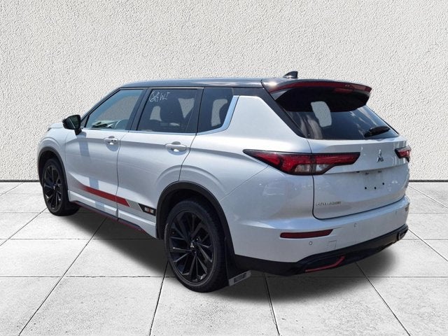 2024 Mitsubishi Outlander SE Black Edition