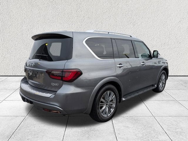 2021 INFINITI QX80 LUXE