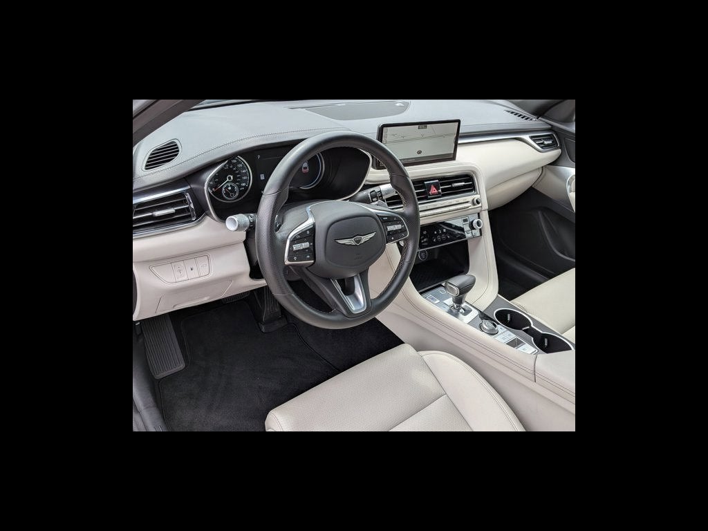 2025 Genesis G70 2.5T