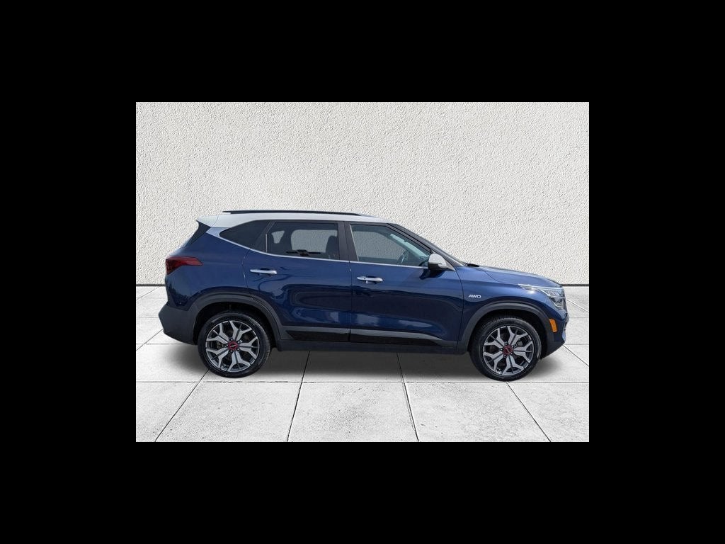 2023 Kia Seltos SX