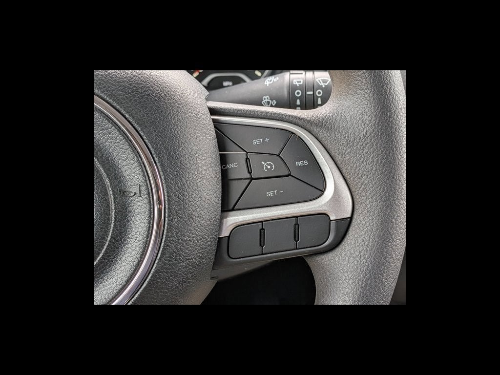 2023 Jeep Renegade Upland