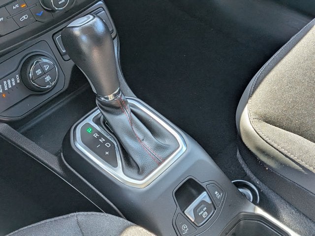 2023 Jeep Renegade Trailhawk