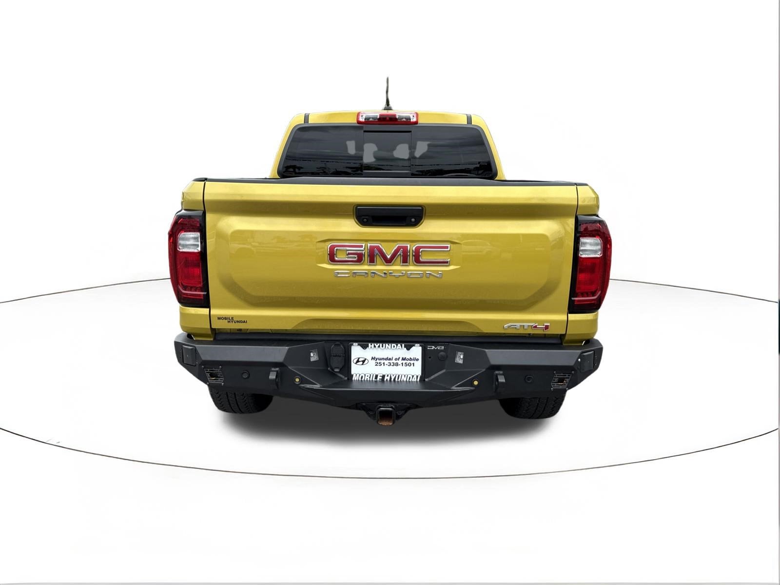 2024 GMC Canyon 4WD AT4