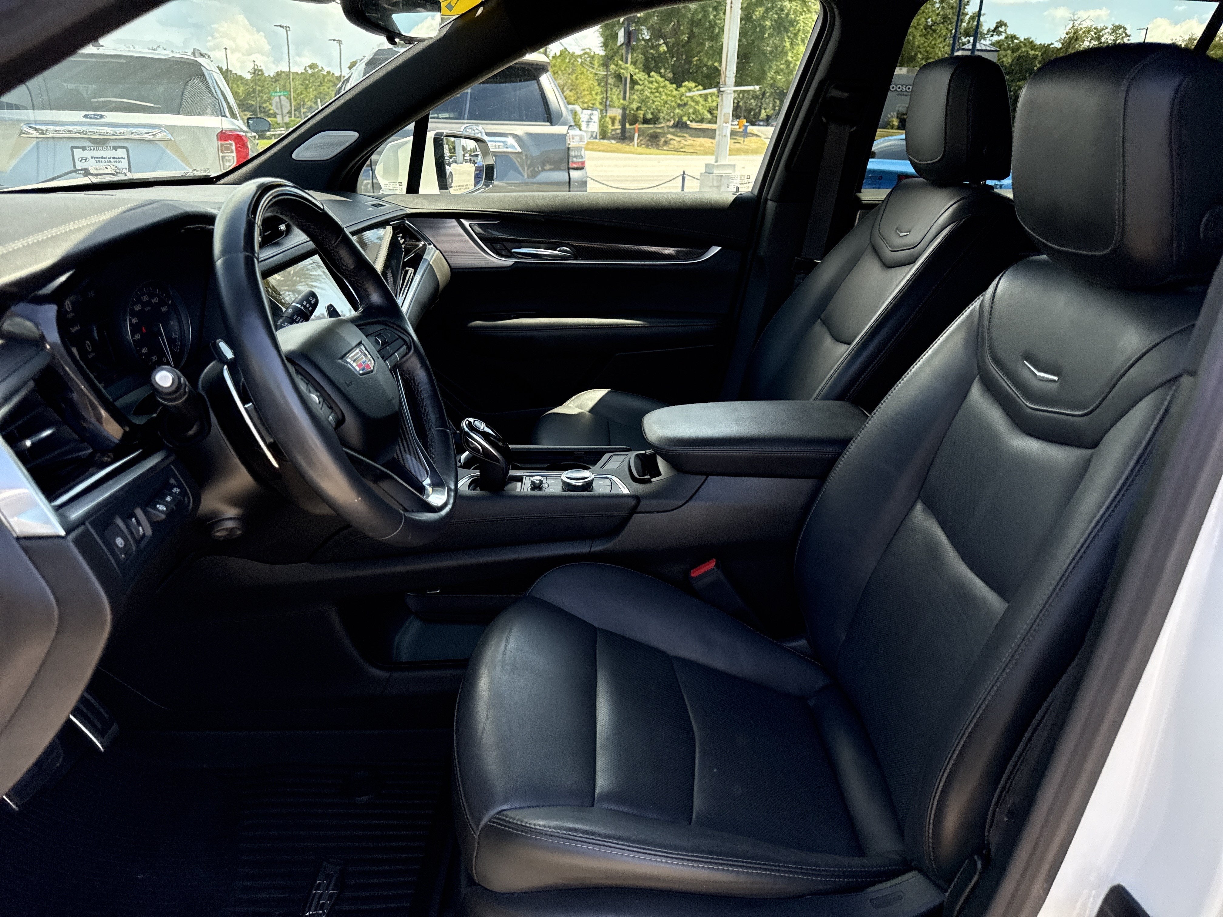 2023 Cadillac XT6 AWD Sport