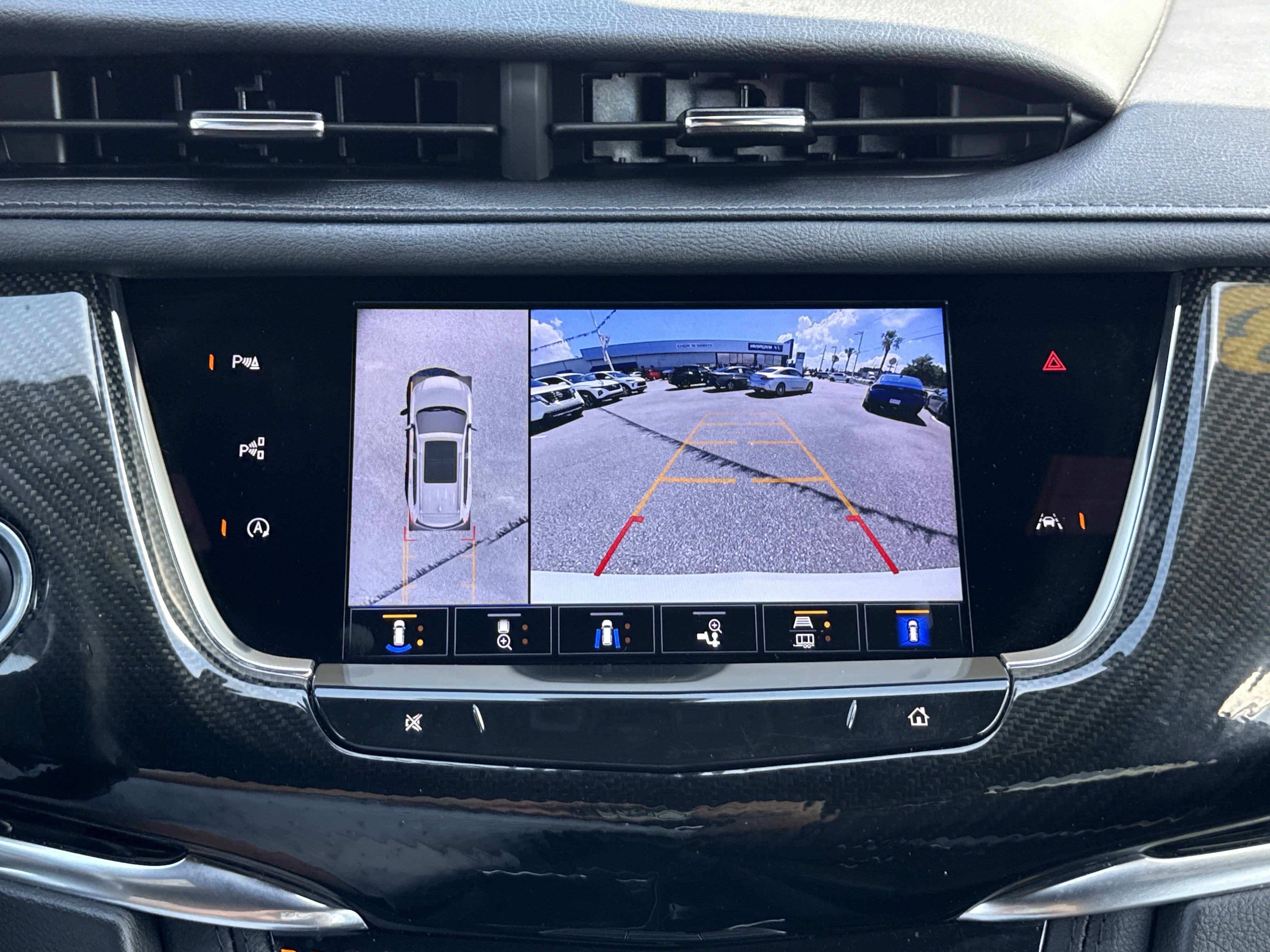 2023 Cadillac XT6 AWD Sport