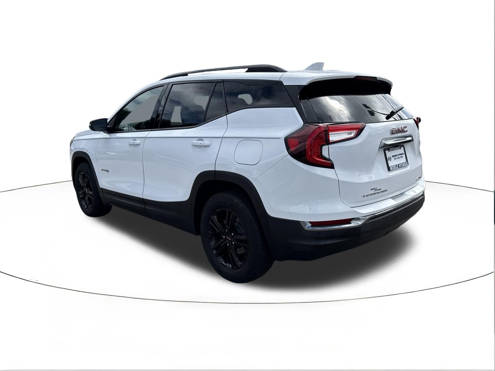 2024 GMC Terrain AT4