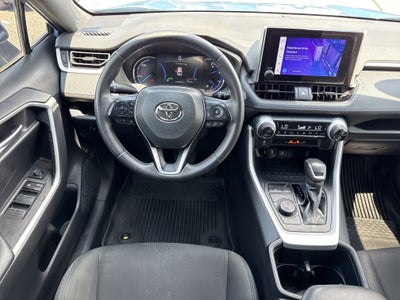 2024 Toyota RAV4 Hybrid SE