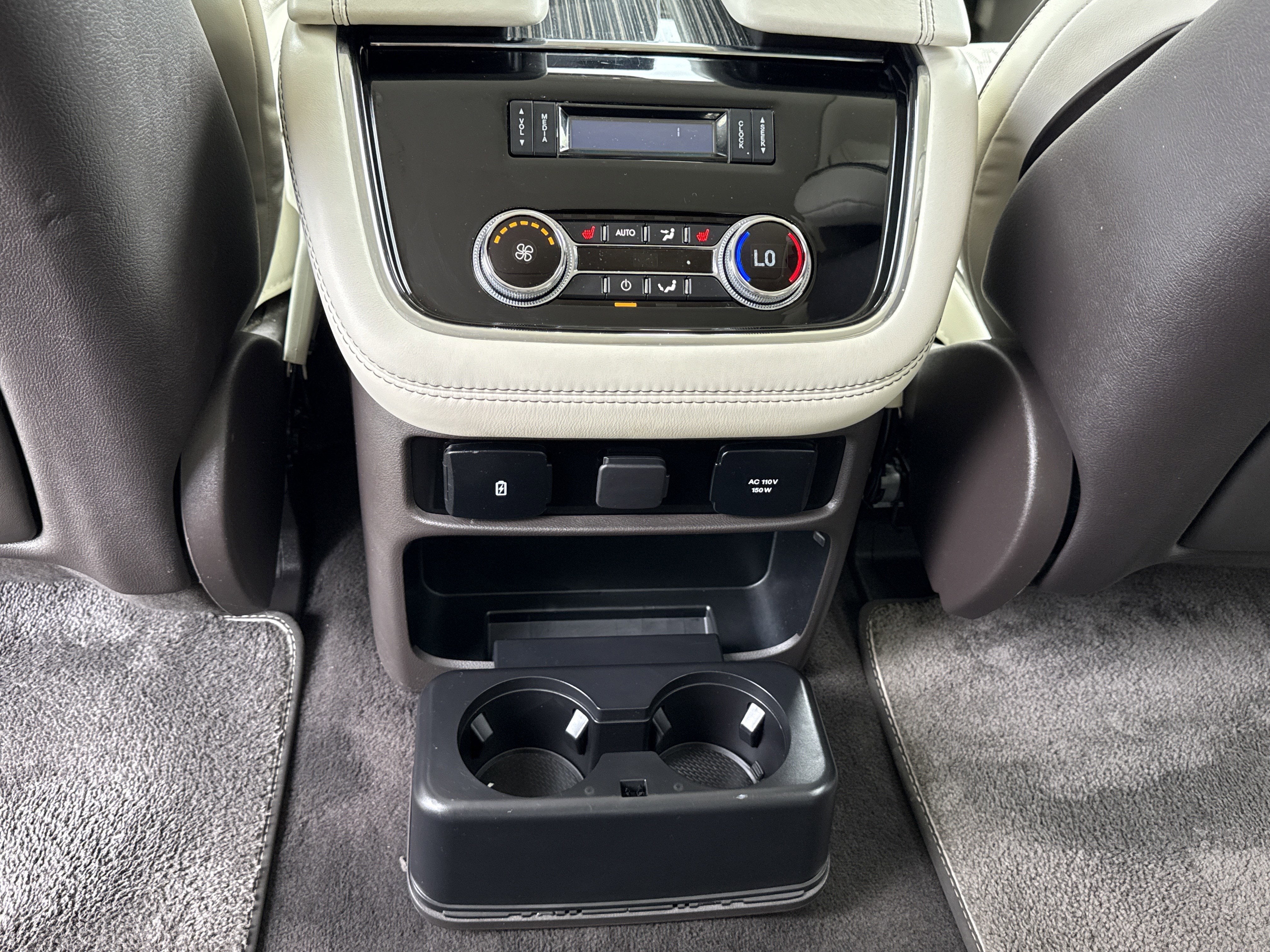 2021 Lincoln Navigator Black Label