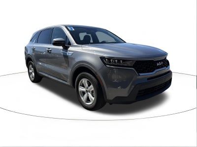 2023 Kia Sorento LX
