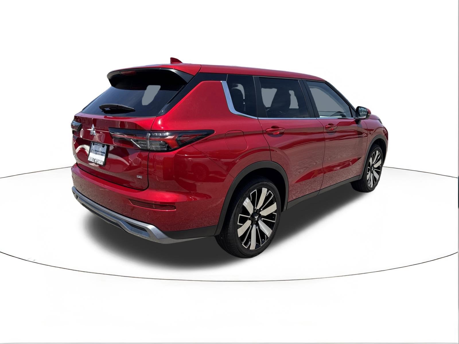 2025 Mitsubishi Outlander SE