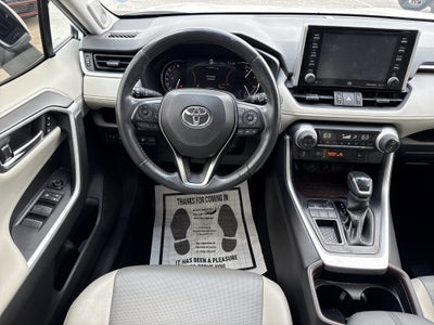 2020 Toyota RAV4 Limited