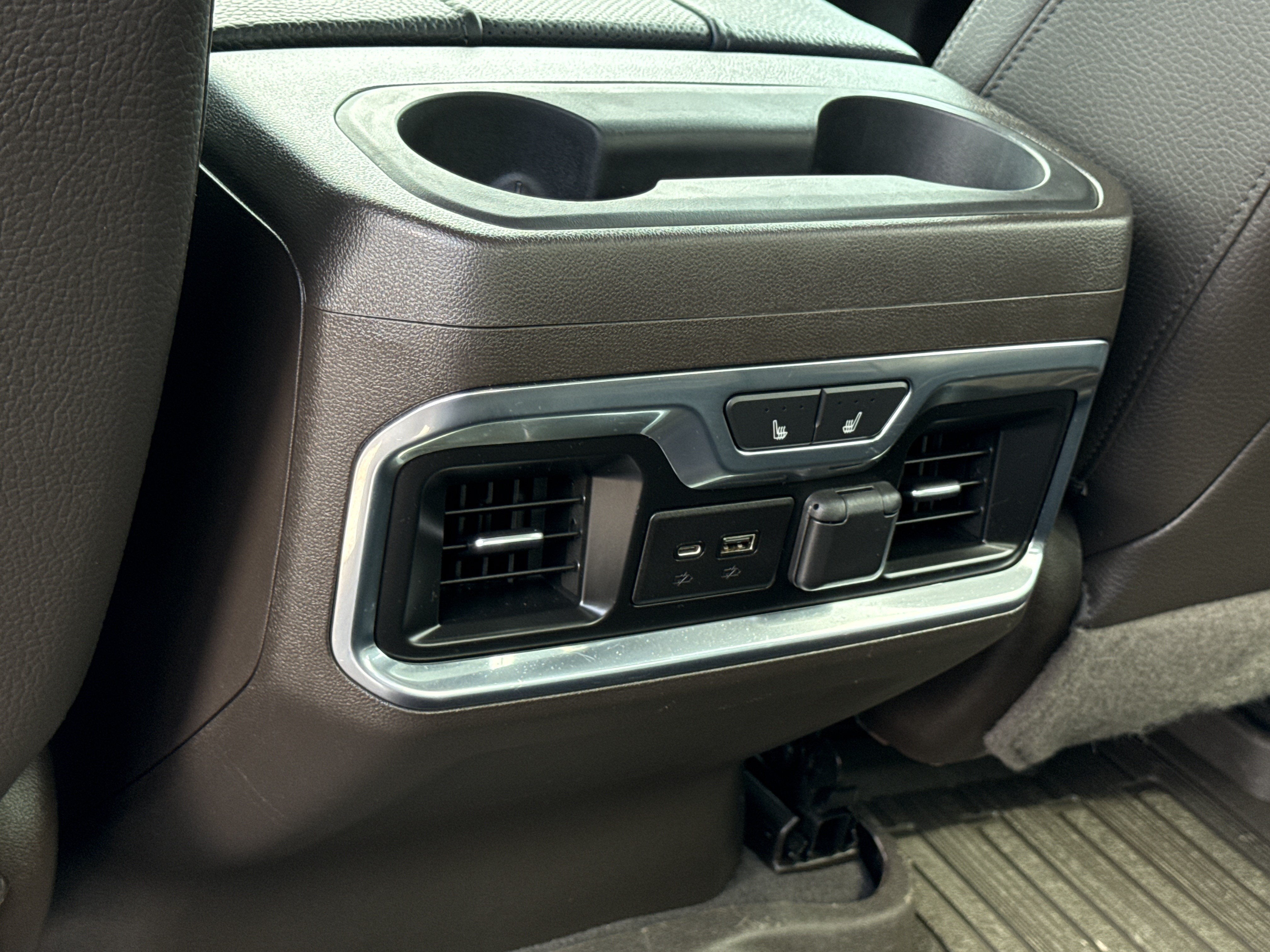 2020 GMC Sierra 2500HD Denali