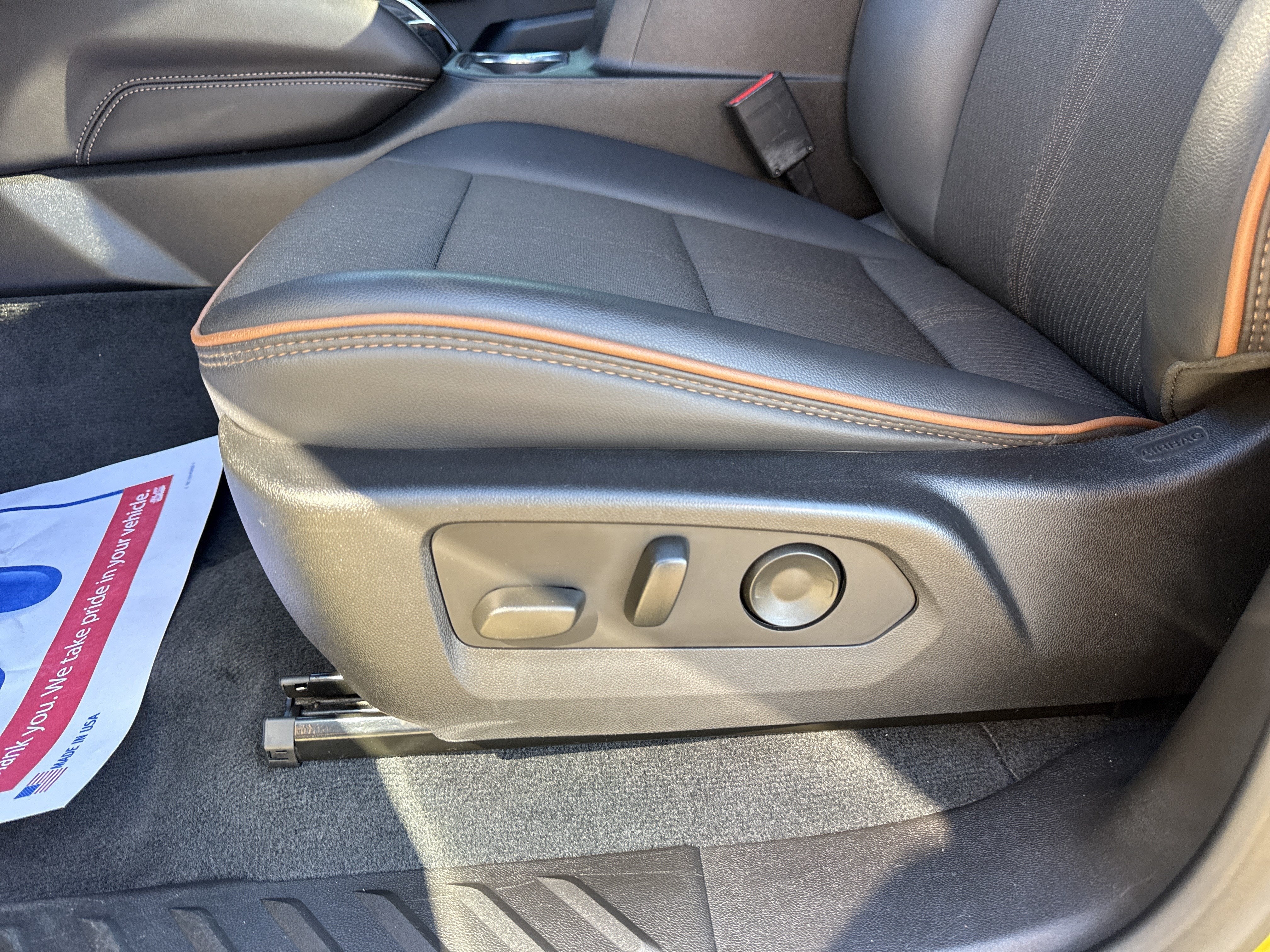 2024 GMC Canyon 4WD AT4