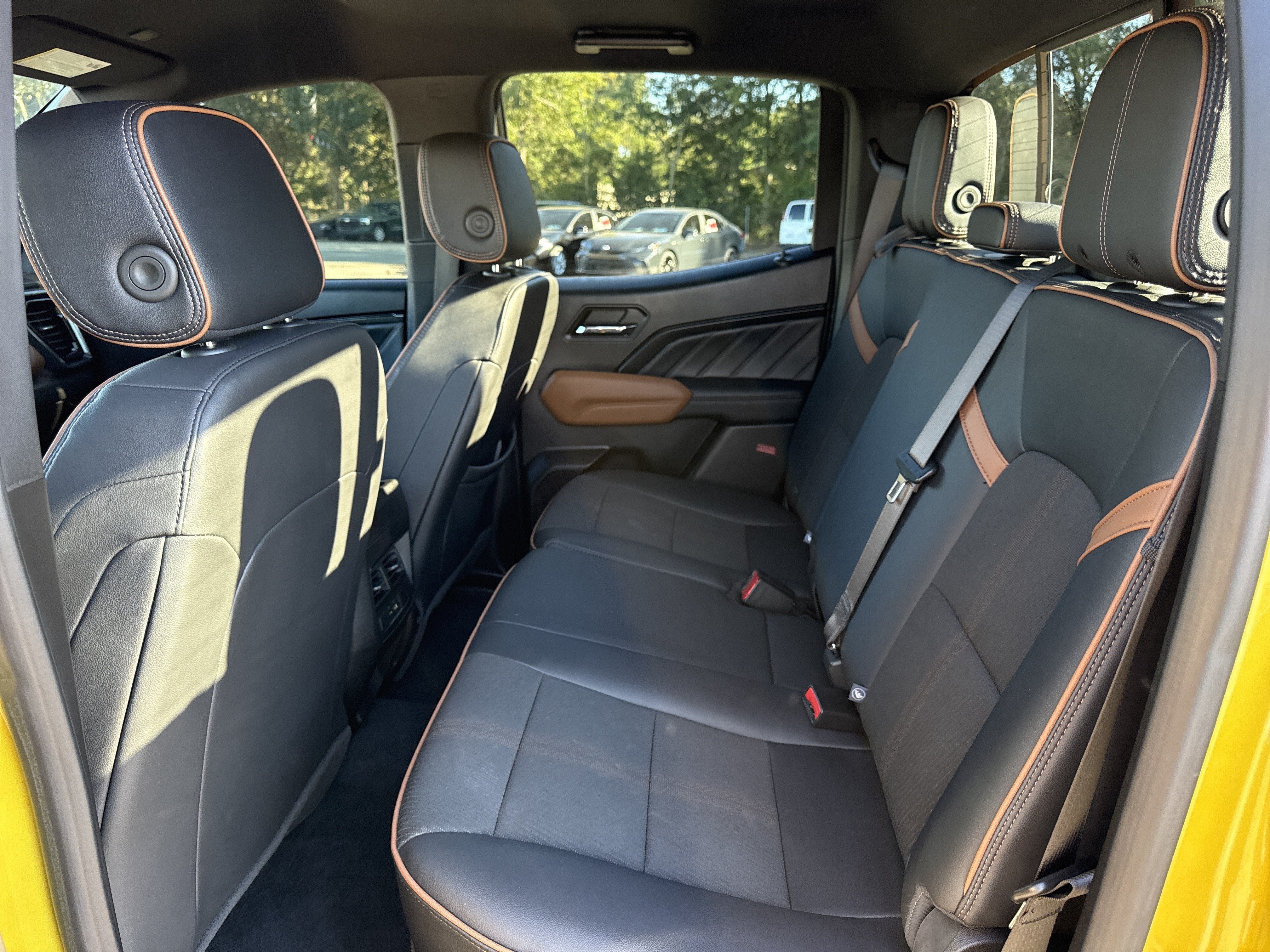 2024 GMC Canyon 4WD AT4