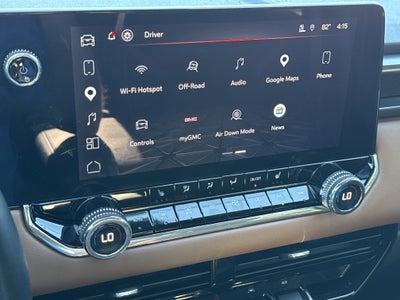 2024 GMC Canyon 4WD AT4