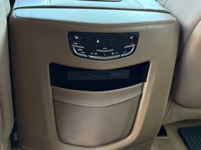 2017 Cadillac Escalade Platinum