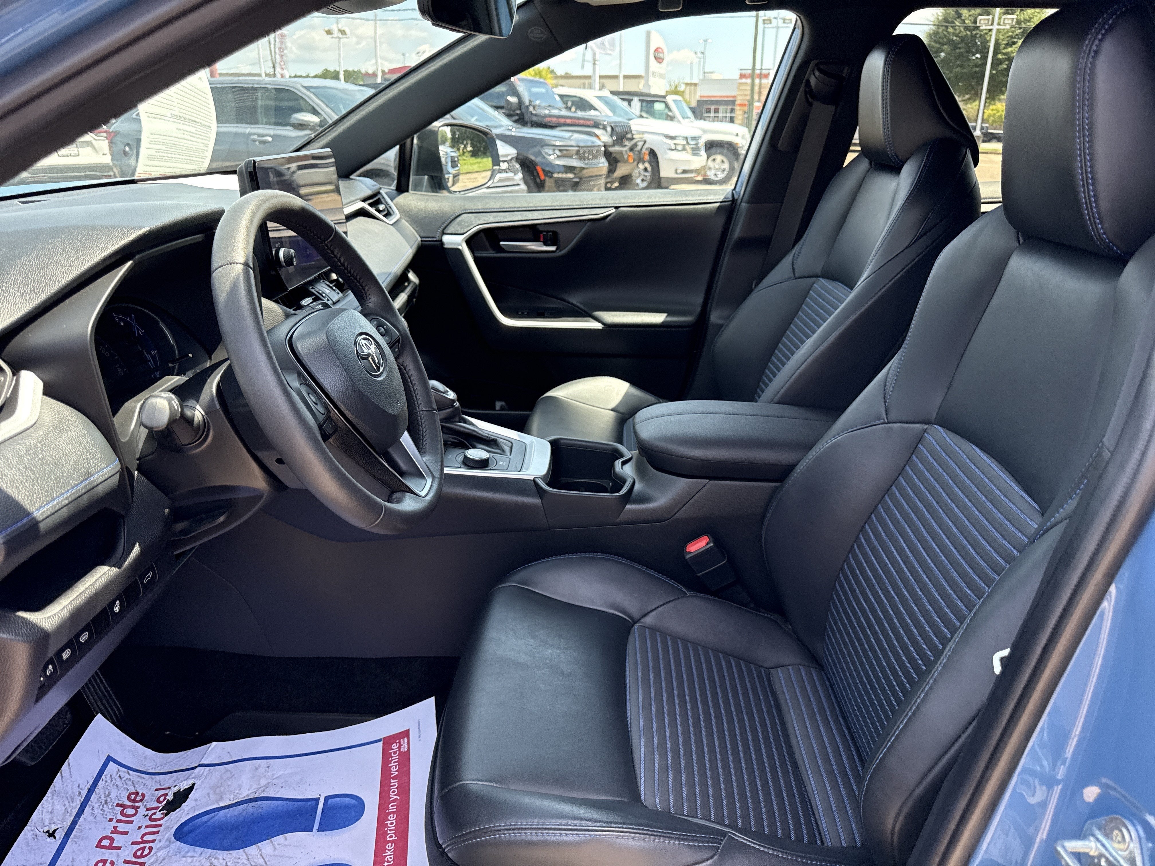2024 Toyota RAV4 Hybrid XSE