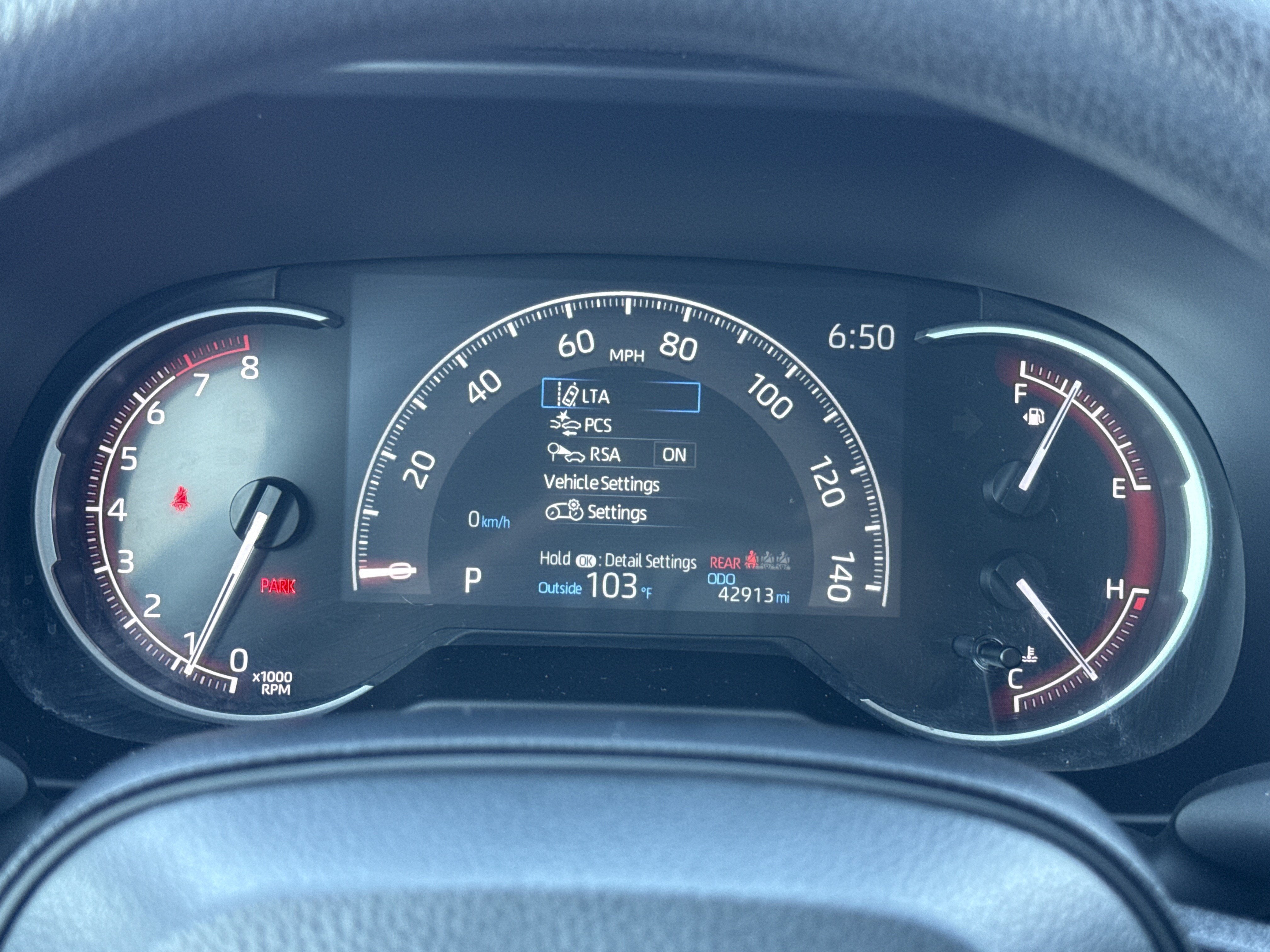 2024 Toyota RAV4 LE