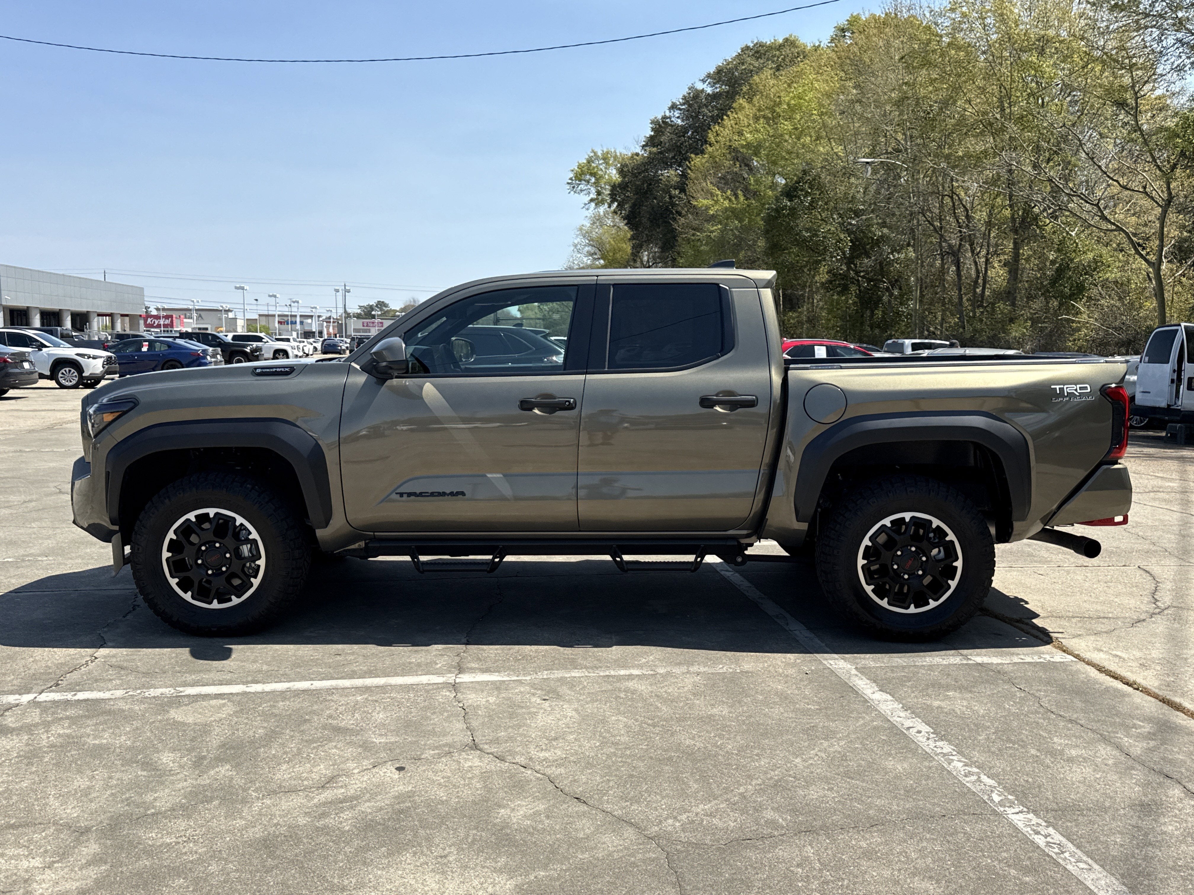 2025 Toyota Tacoma 4WD TRD Off Road Hybrid