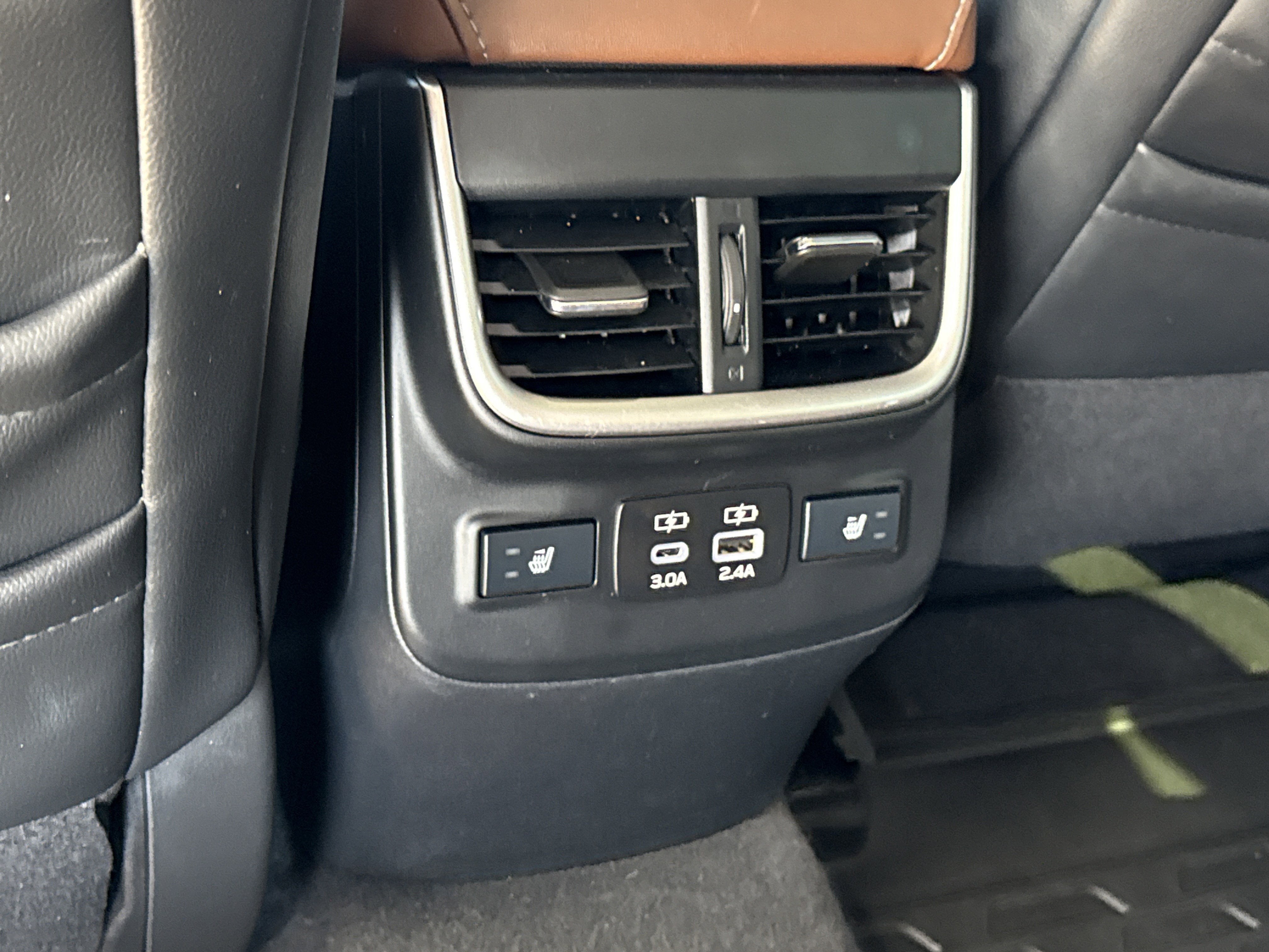 2024 Subaru Outback Touring