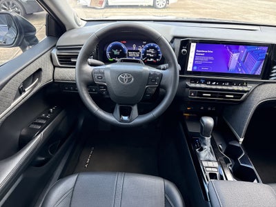 2025 Toyota Camry XLE