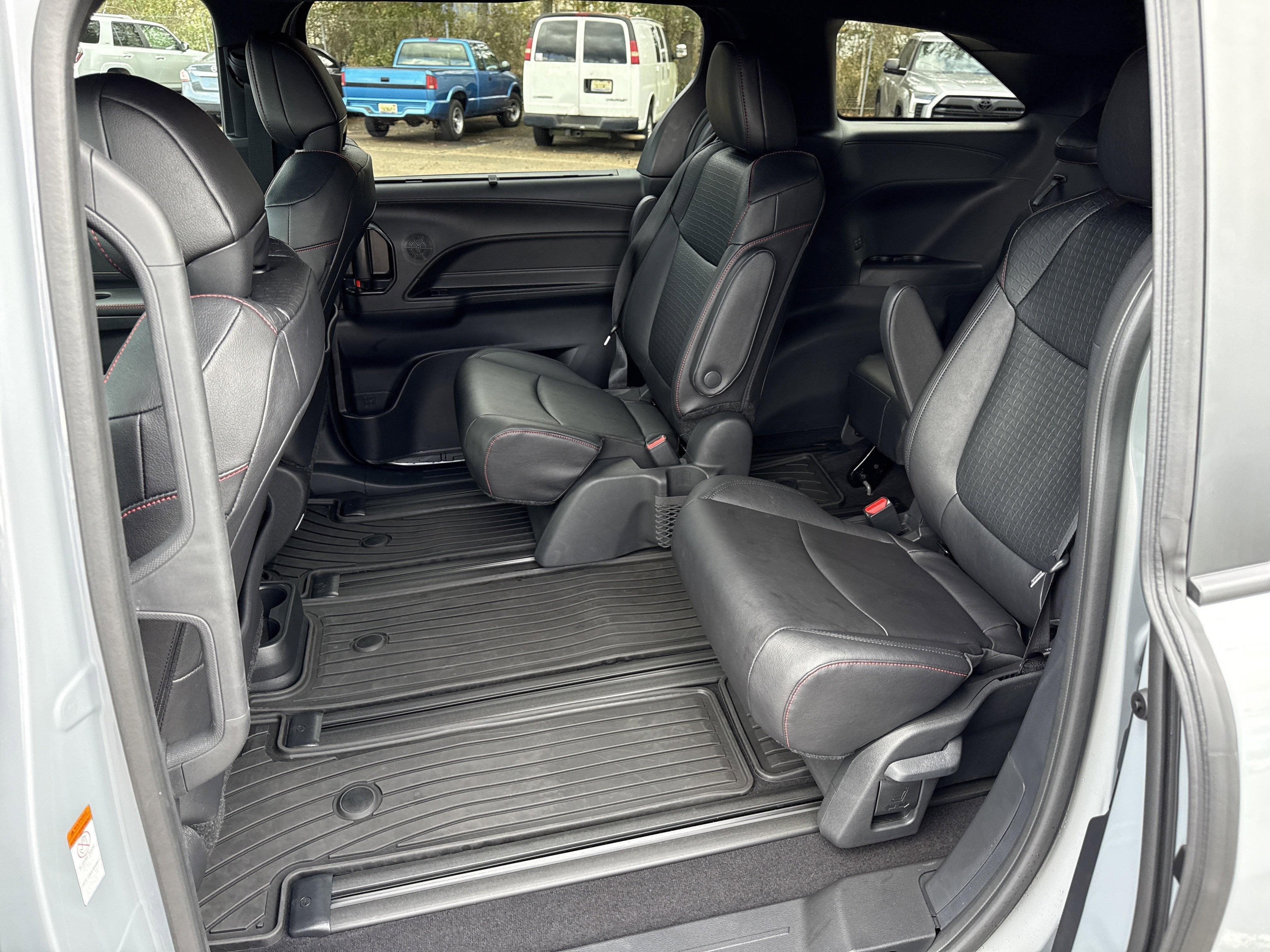 2025 Toyota Sienna XSE