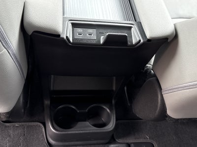 2025 Toyota Sienna Base