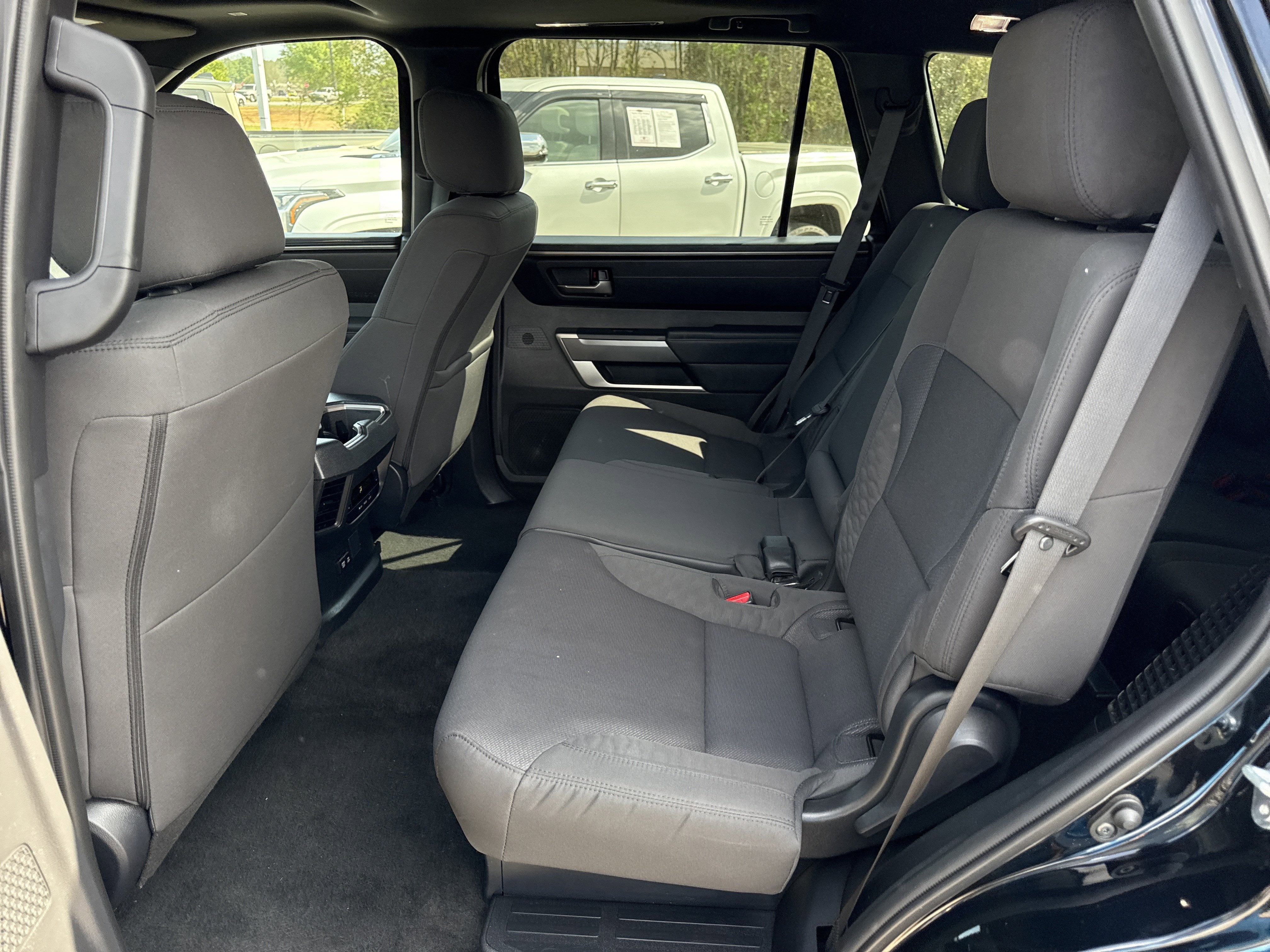 2025 Toyota Sequoia Base