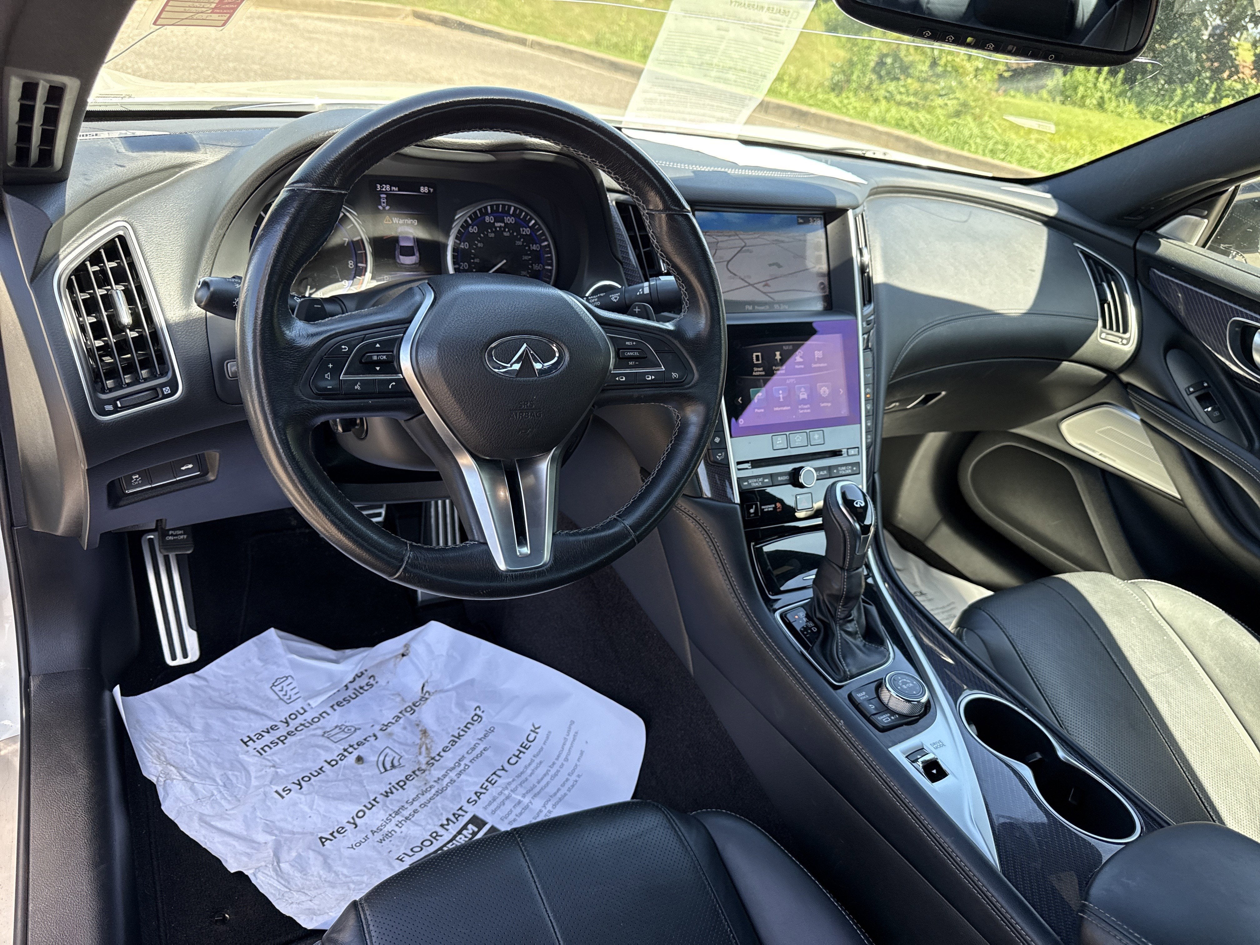 2018 INFINITI Q60 SPORT