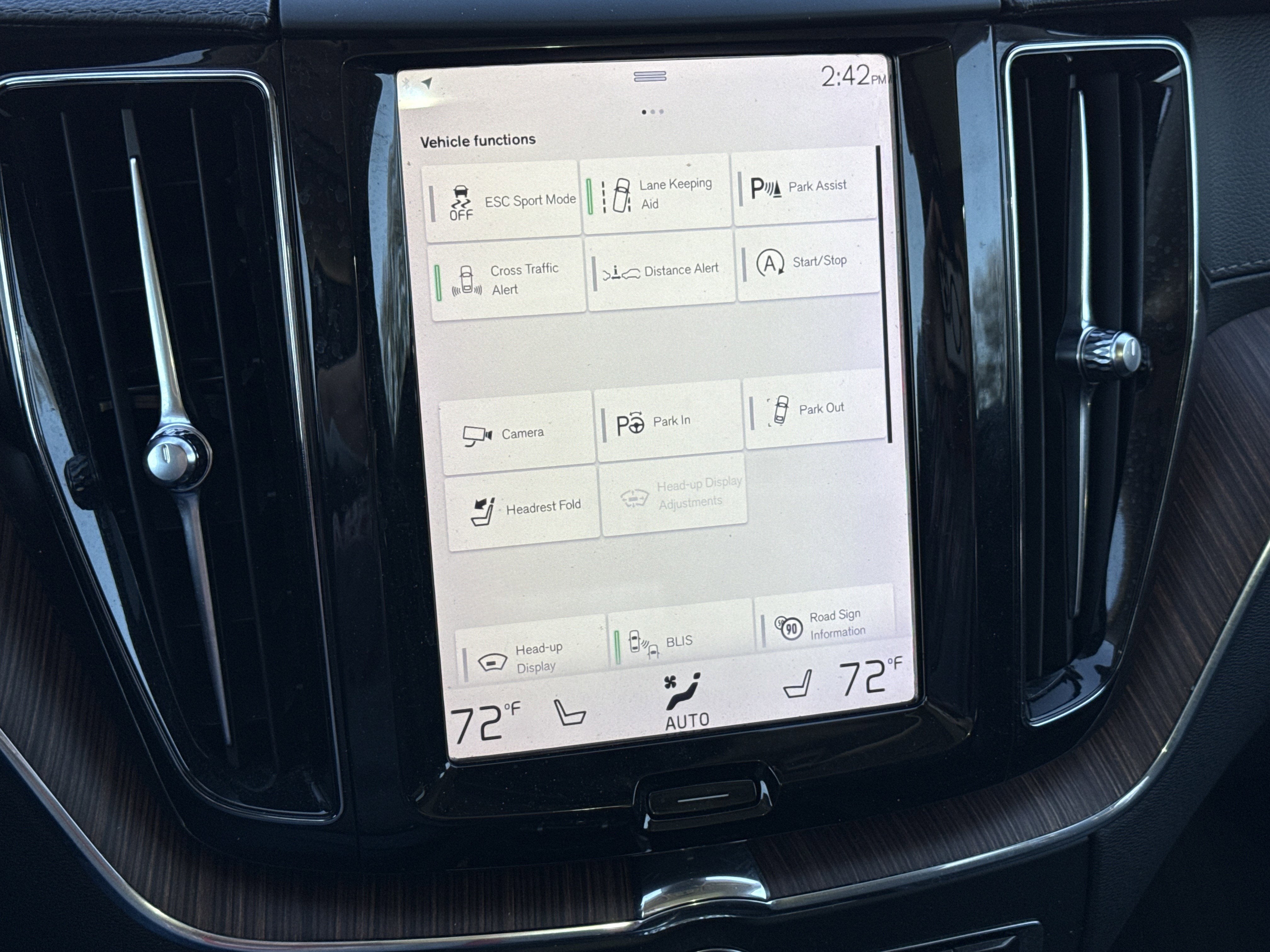 2020 Volvo XC60 Inscription